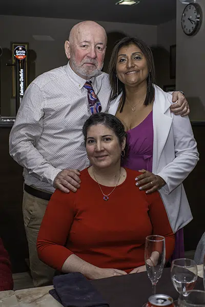 Carlos, Zoila y Nuria en el restaurante